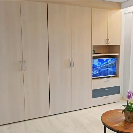 Lumineux Avec Superbe Terrasse Et Vue Apartman *