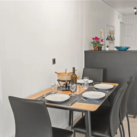 Lumineux Avec Superbe Terrasse Et Vue Apartman Leukerbad